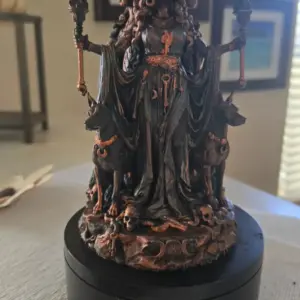 Hecate Triformis Statue