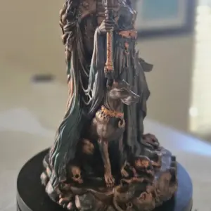 Hecate Triformis – Triple Goddess Statue with Dogs and Torches | 6.3" - Image 4