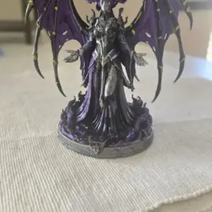 Lilith Queen of Shadows Statue